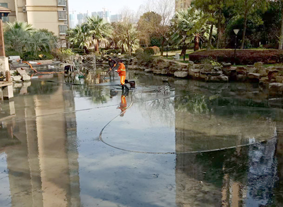 广水景观池淤泥清理